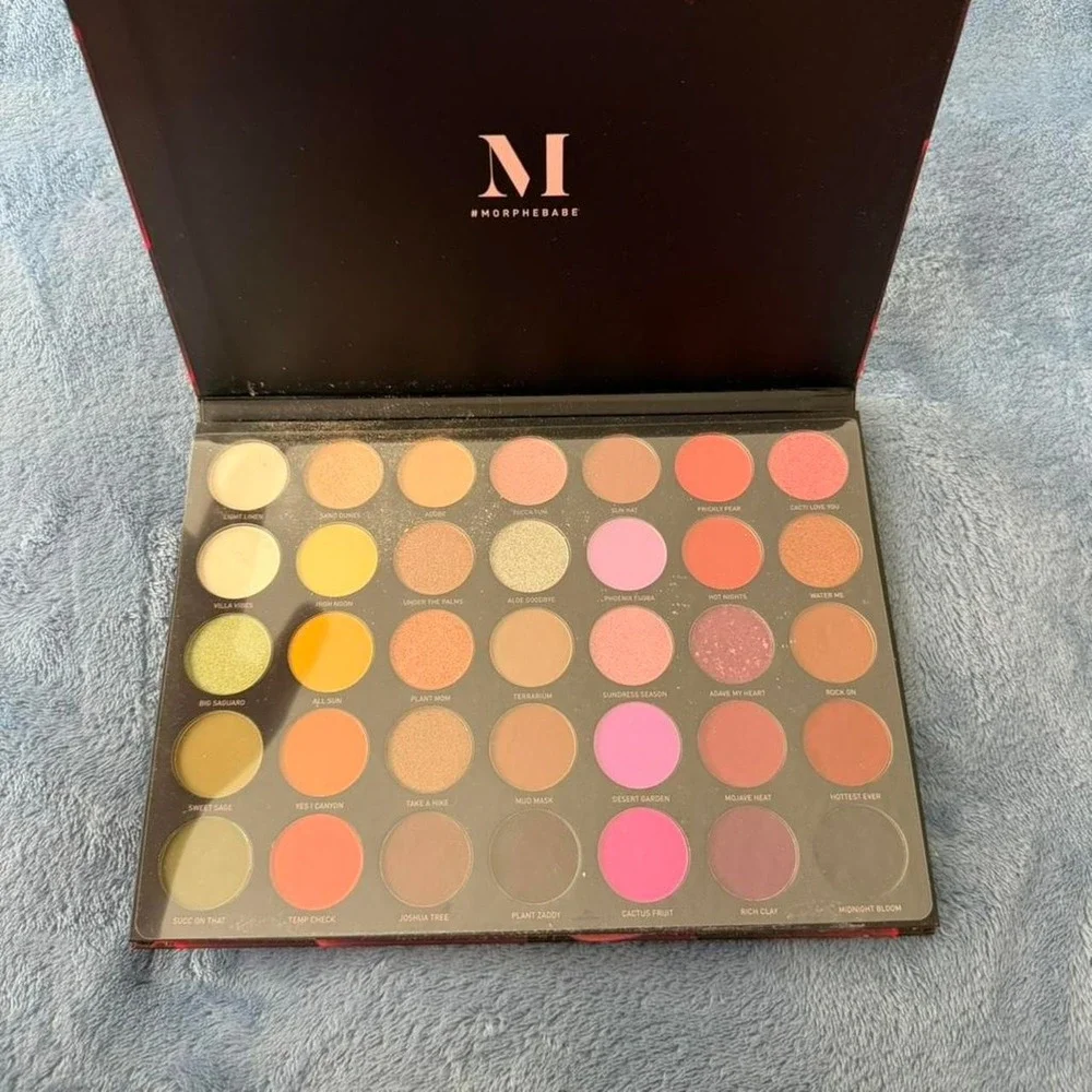 Morphe 35D Desert Bouquet eyeshadow palette